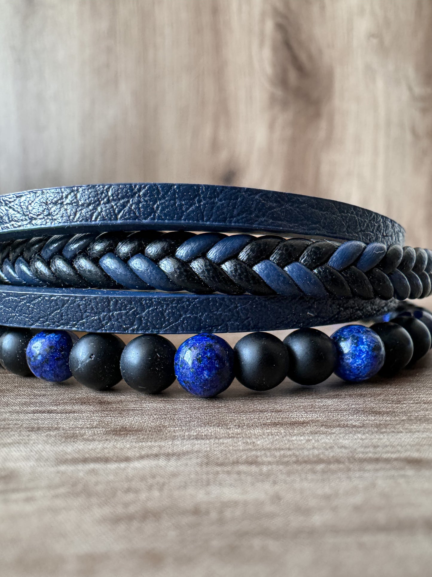 Armband aus Onyx und Sodalith