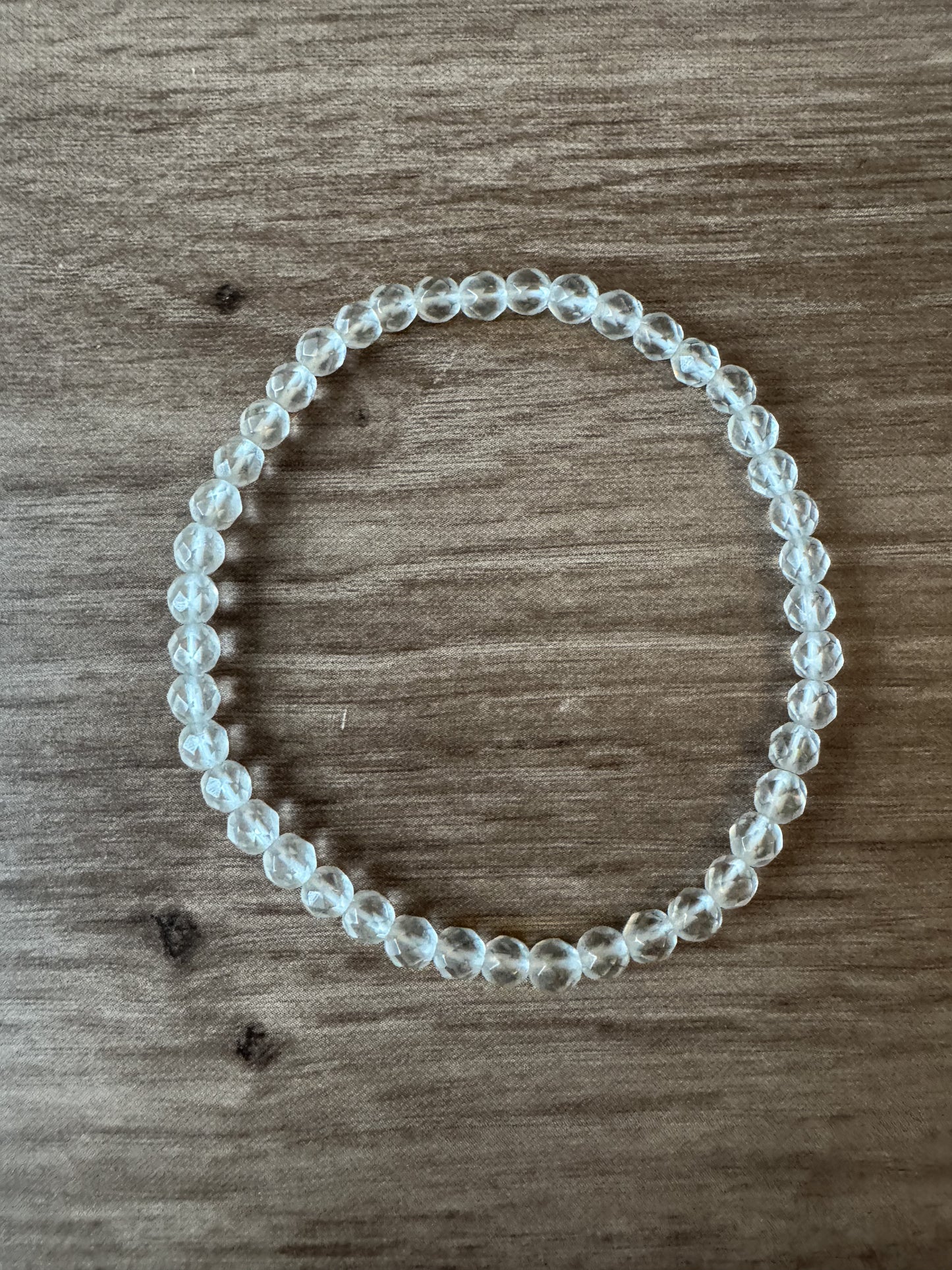 Facettierte Armband aus Bergkristall