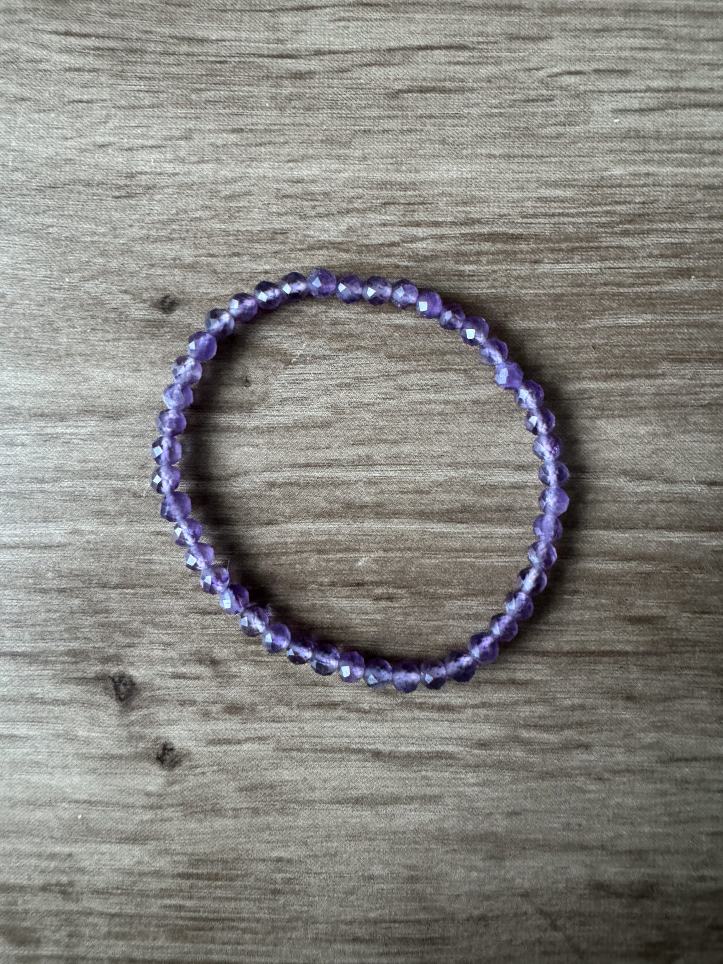 Armband aus Amethyst, facettiert